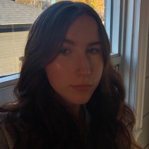 Meet your Posher, Aimee